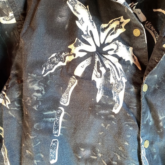Penman's Hawaiian shirt: Short sleeve, button down  M. 100% Cotton, navy, white. - Picture 3 of 6